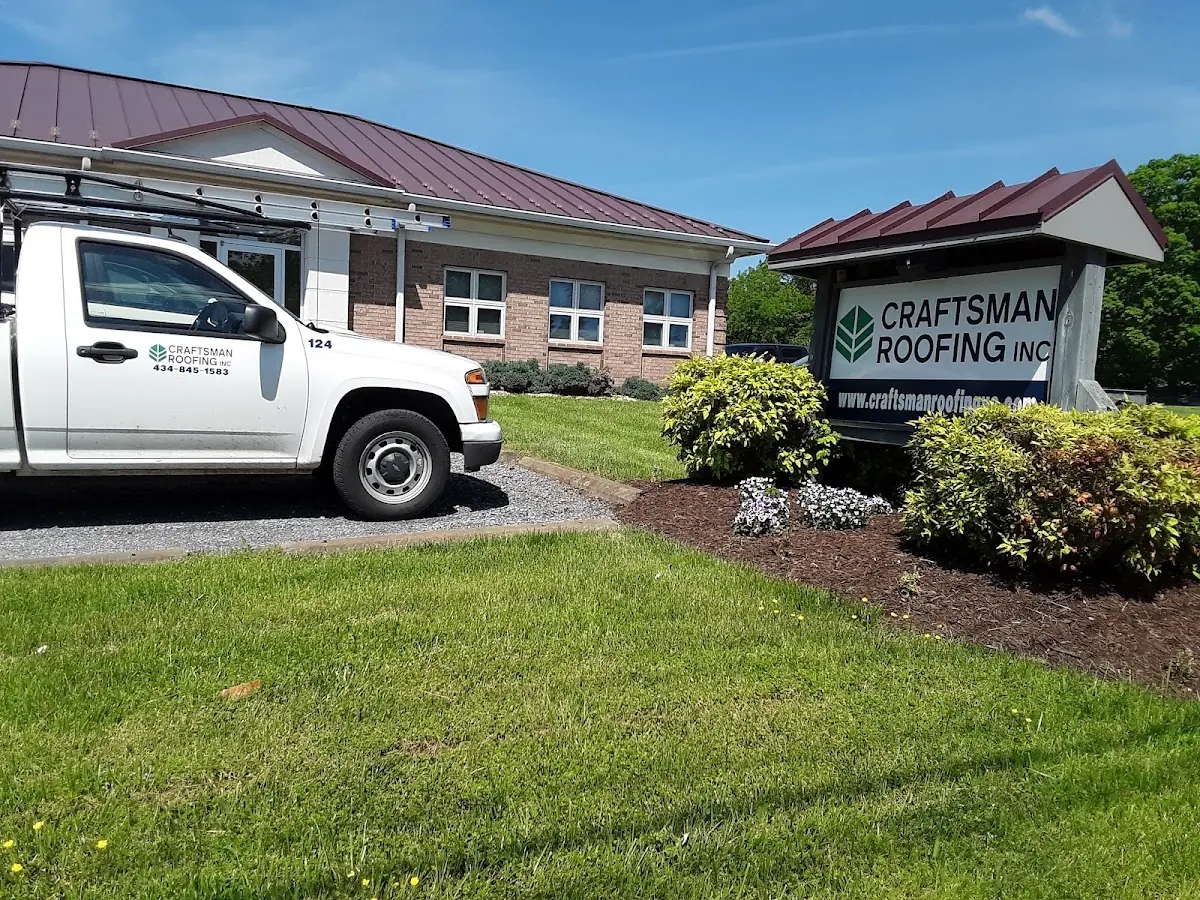 Quality Gutter & Downspout Repair by experienced craftsmen in West Grapeland Heights